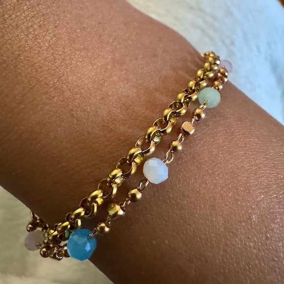⚜️3 for $30⚜️ Gold Tone Layered Bracelet Faceted Acrylic Bead Pastel Blue - Picture 3 of 8